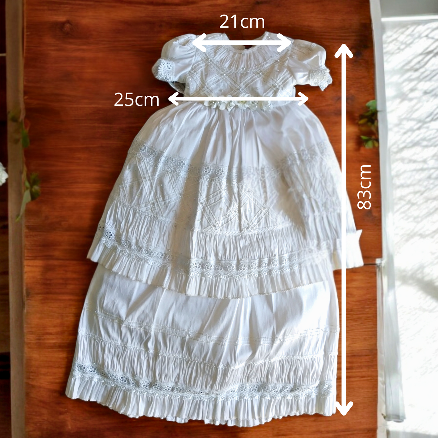 Ropón Desmontable Blanco Niña P-207