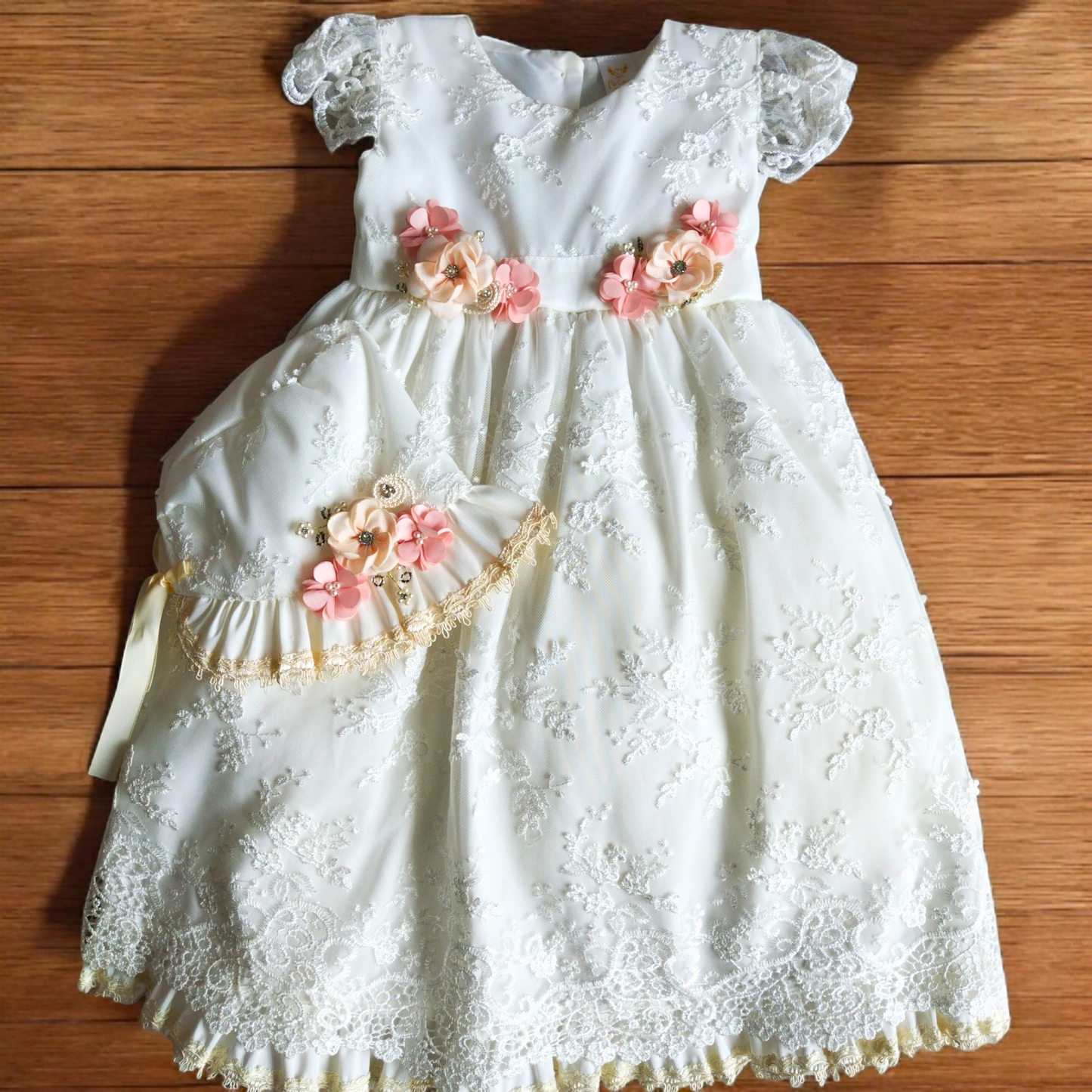 Ropón Niña Ivory - T2 0002