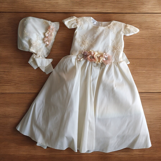 Ropón Niña Ivory T4 - 0004