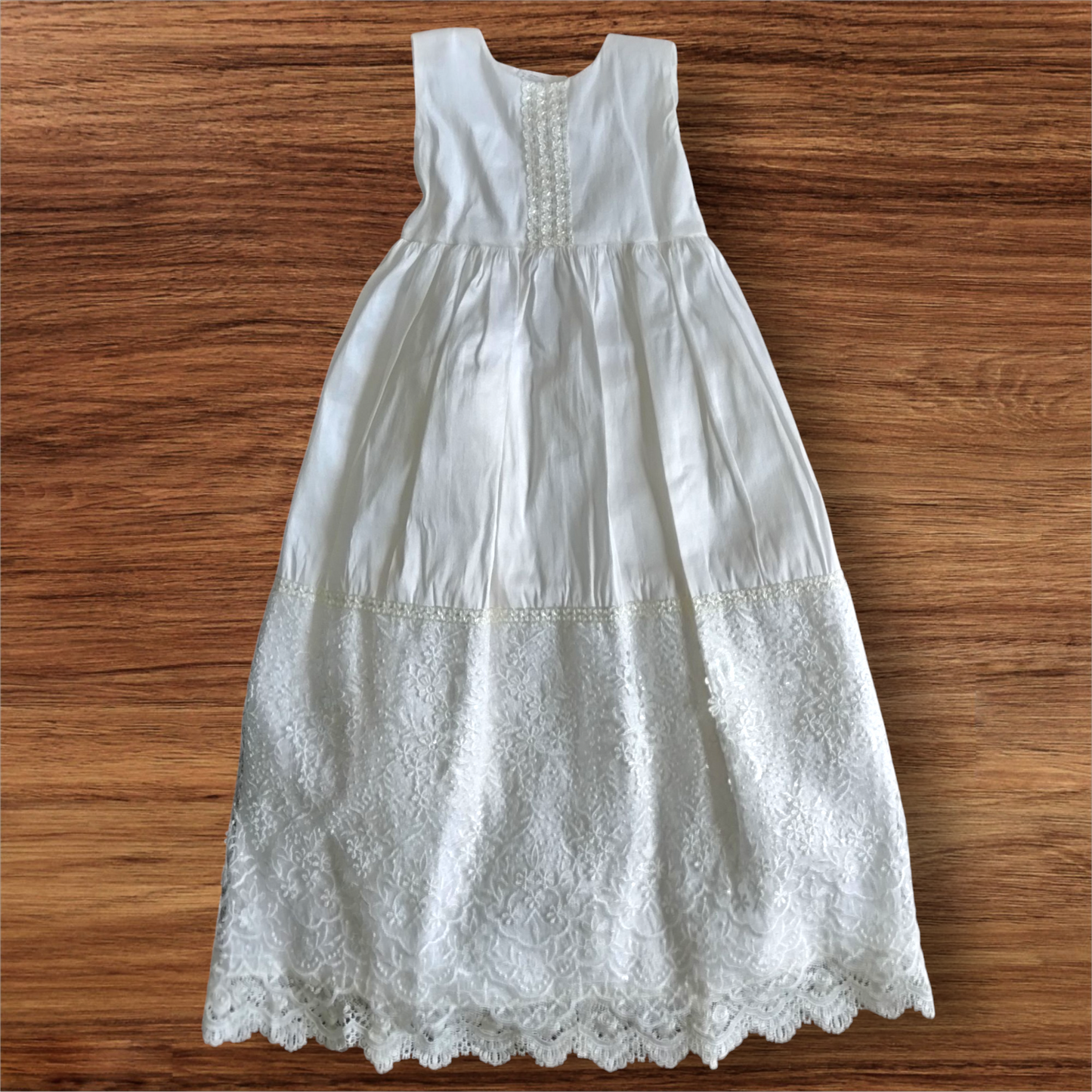 Ropón Desmontable Ivory Niña Unitalla TU-0307